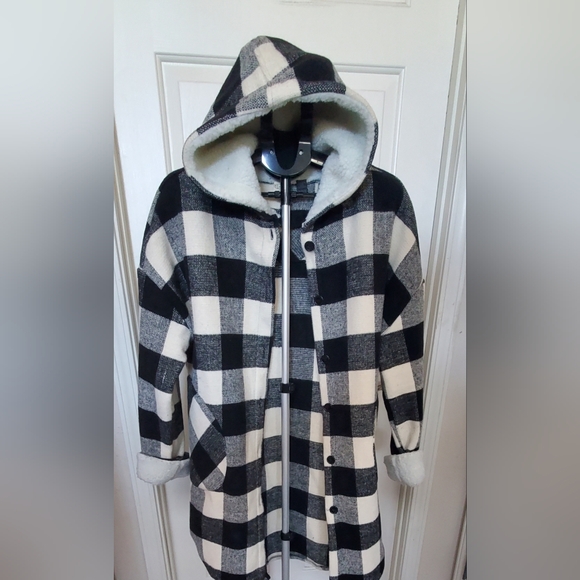 Jackets & Blazers - Black and Ivory Plaid Hooded Coat